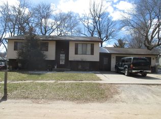 615 Mill St, Fenton, MI 48430