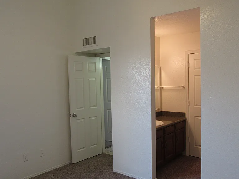 3030 S Alma School Rd #16 — Photo 14