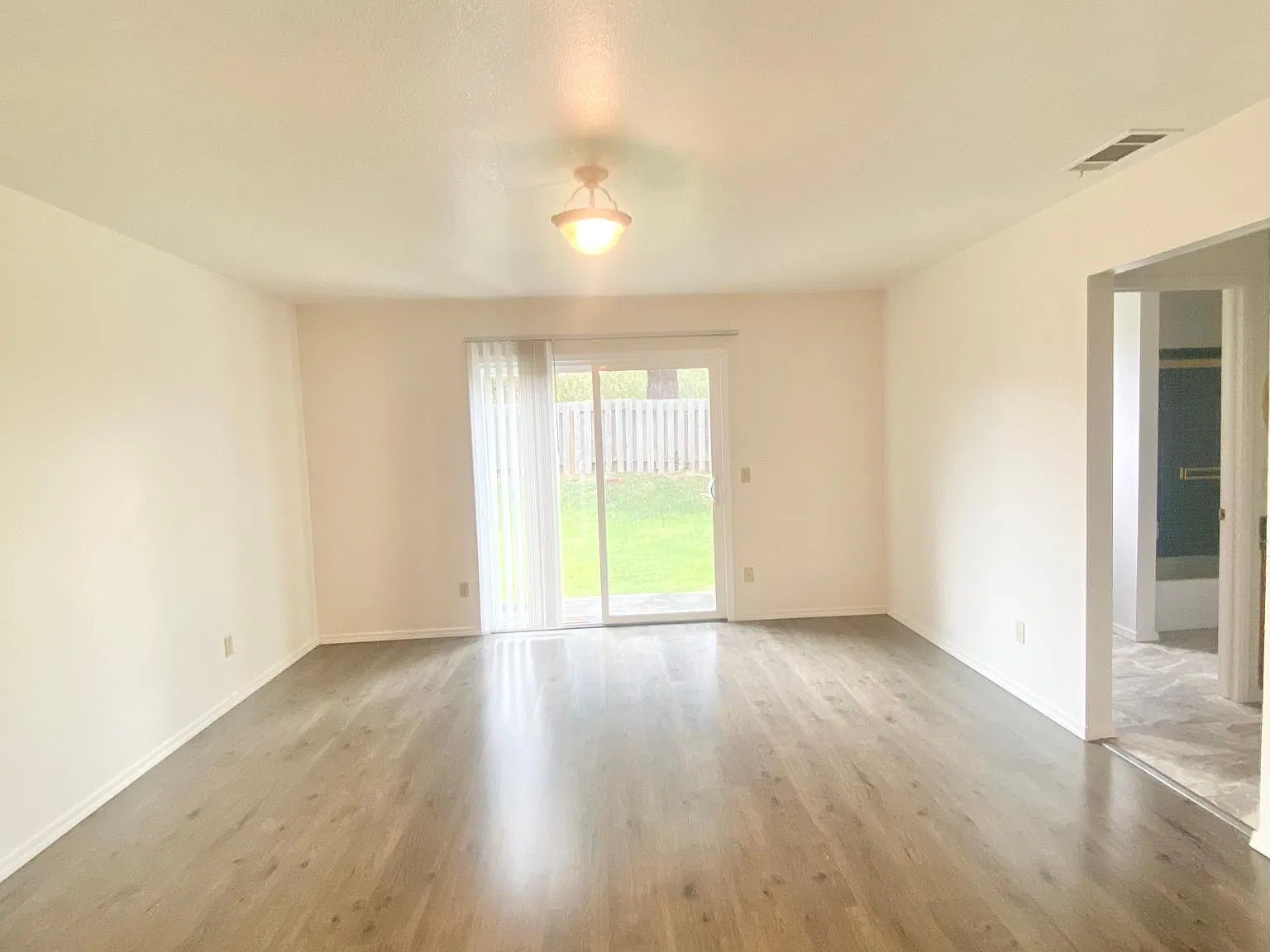1640 S Bethesda Way — Photo 1