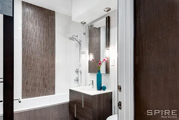 Rented by Spire Group | media 36