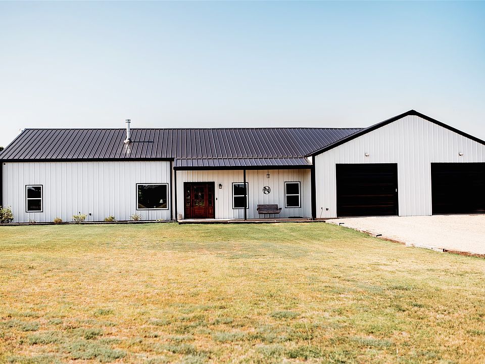 1st image of 208 Chicken Field Rd