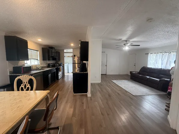 10548 Sandalfoot Blvd SW, Boca Raton, FL 33428