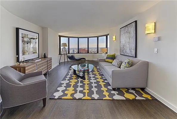 Rented by Park River | media 1