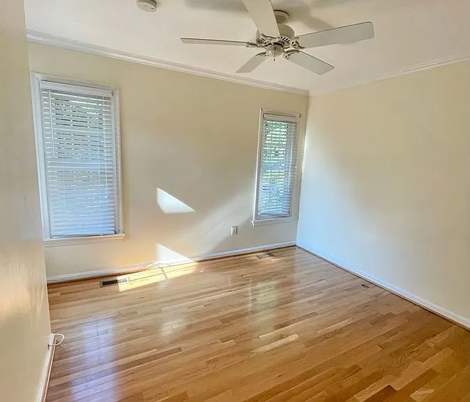 1819 Duffield Ln — Photo 16