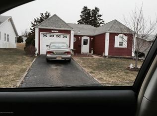 42 Watkins Rd, Brick, NJ 08724