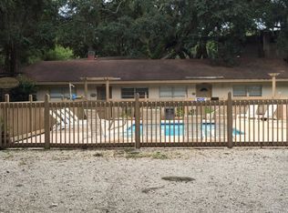 420 Park Ave #2, Saint Simons Island, GA 31522