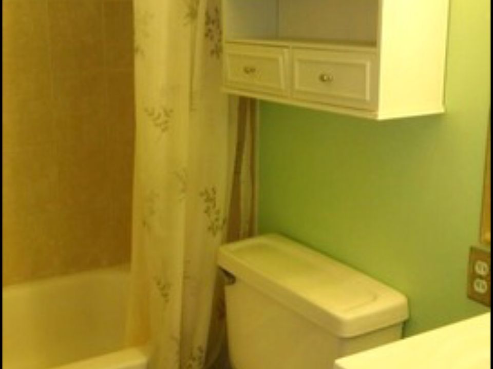 2nd floor bath