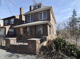 5440 Post Rd, Bronx, NY 10471