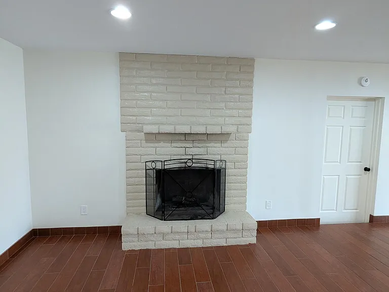 6511 W Fremont Rd — Photo 8