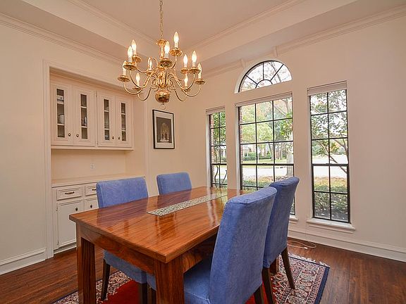 5th image of 20239 Brondesbury Dr