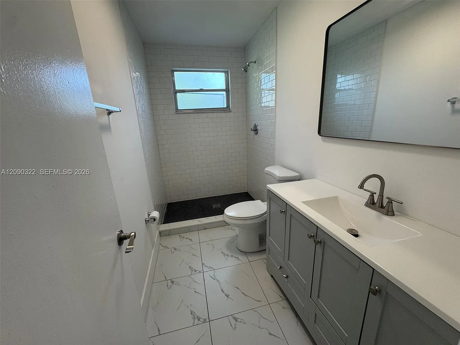 South Bay Estates — Photo 4