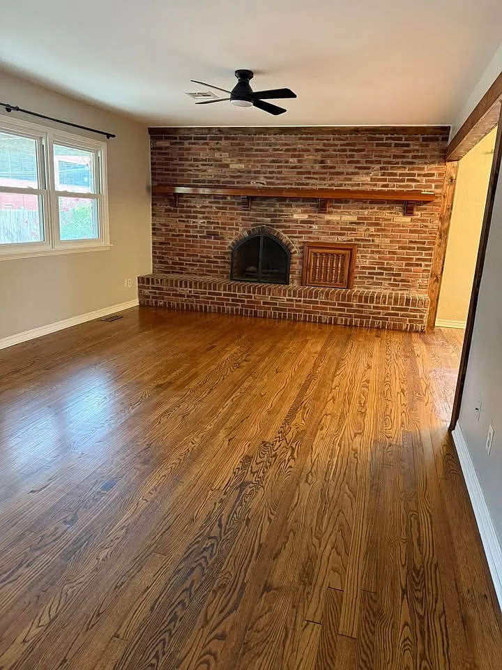 3 bed, 1284 sqft, $1,650 — Photo 2