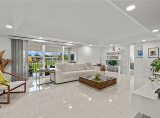 118 Penny Ln APT 2, Naples, FL 34112