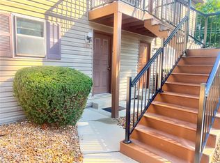 147 Ashley Dr, Fairview Heights, IL 62208