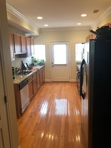 315 S Collington Ave — Photo 8