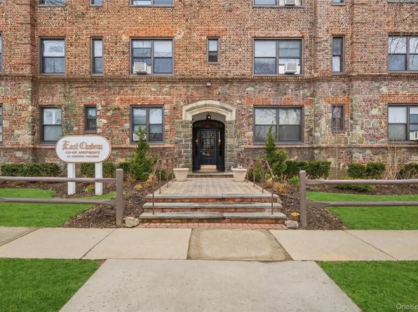 141 Woodmere Blvd #6J, Woodmere, NY 11598