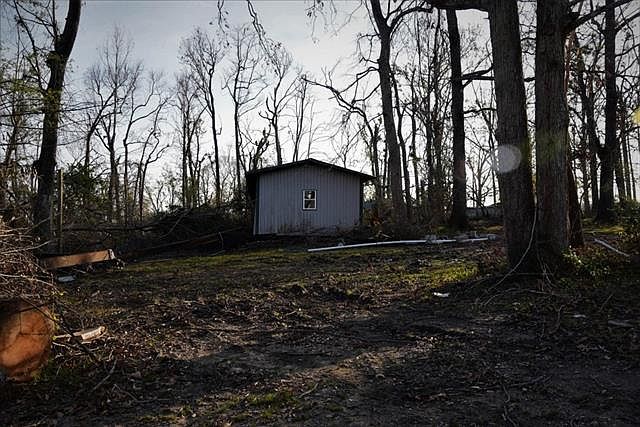 2nd image of 1253 Reed Ln