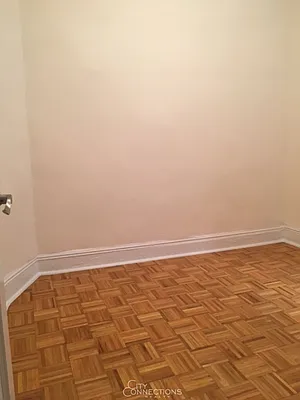 Rented by City Connections Realty | media 14