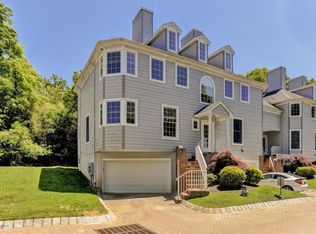 8 Mariners Bnd, Brielle, NJ 08730