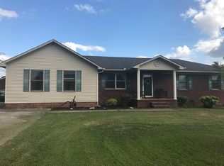 196 Old Camargo Rd, Fayetteville, TN 37334