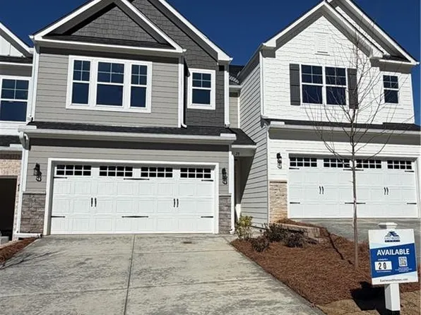 28 Trace Blf, Dawsonville, GA 30534
