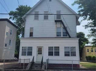 215 Wood Ave, Woonsocket, RI 02895