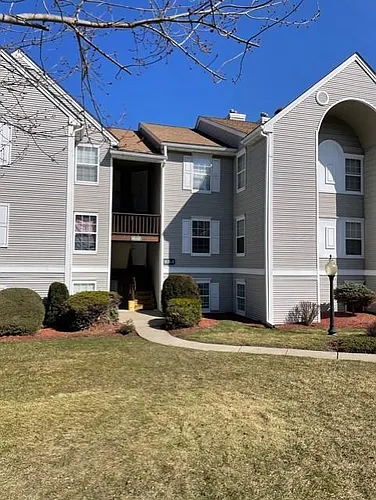 1118 Washington Grn Photo 1