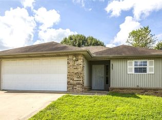 2507 SW 10th St, Bentonville, AR 72712