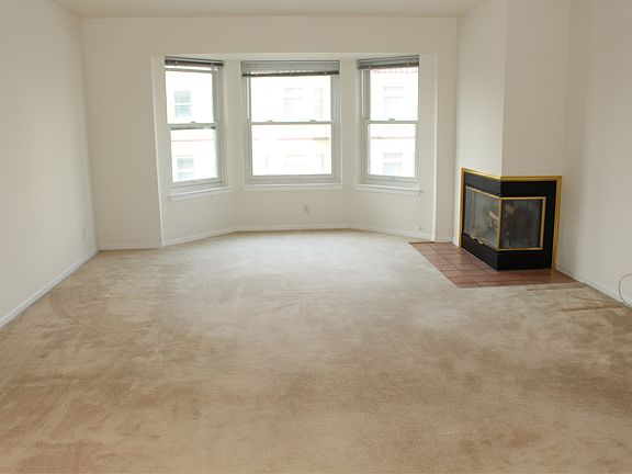 3rd image of 1380 Greenwich St APT 207