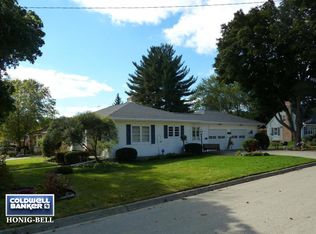 1224 Madison St, Lake Geneva, WI 53147