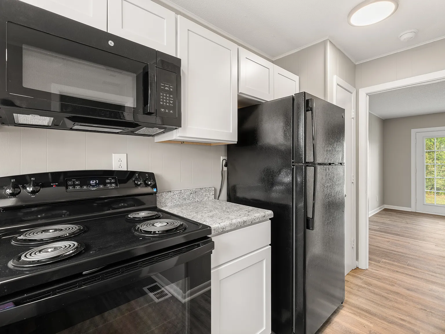 Camden Place Apartments — Photo 4