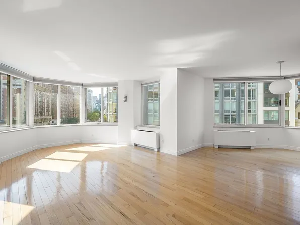 201 W 72nd St APT 5A, New York, NY 10023