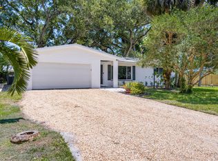3070 10th Ct, Vero Beach, FL 32960
