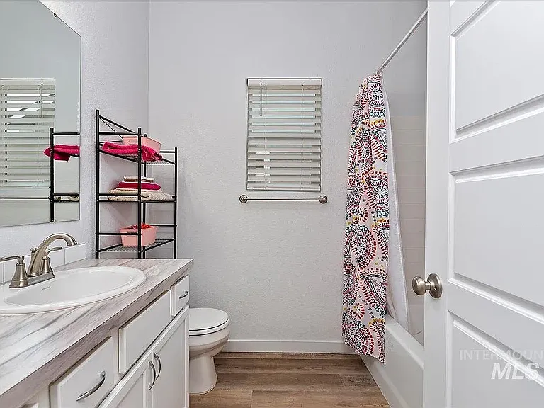 2934 W Silver Riv — Photo 23