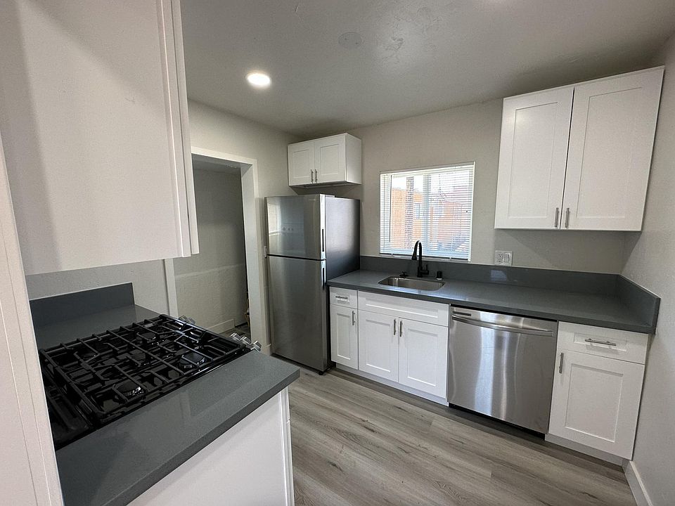 1st image of 4086 Kansas St #4091