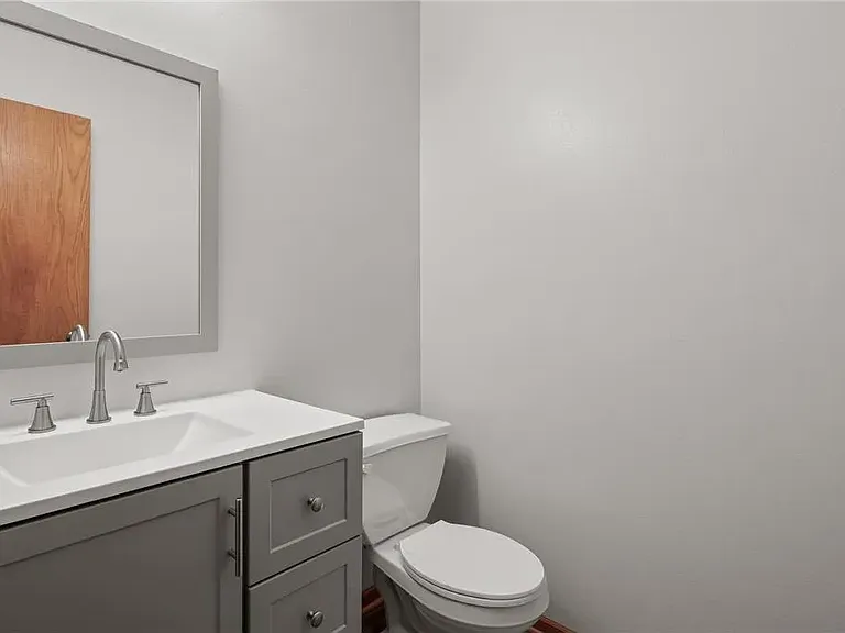 13784 Rose Dr — Photo 12