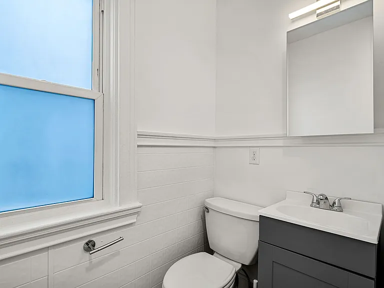 21 Sudan St #2 — Photo 6