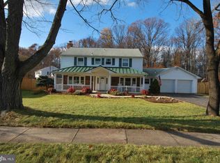13020 Maple View Ln, Fairfax, VA 22033