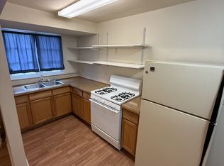 52 N West St APT 1, Hillsdale, MI