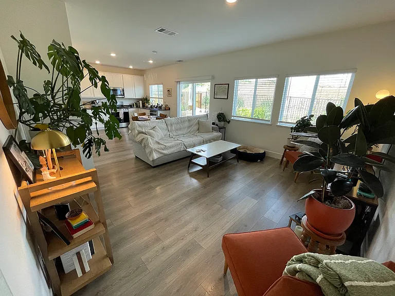 1430 Alpine Terrace Ct — Photo 11