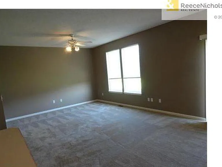 28901 W 186th St — Photo 3
