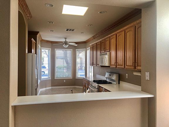 4th image of 4427 Bella Cascada St