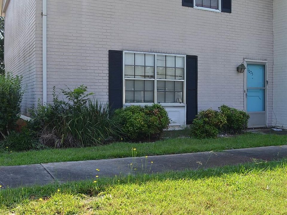 1st image of 1075 Eastview Cir NE #7