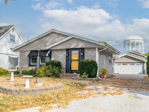 4018 South 91st STREET, Greenfield, WI 53228