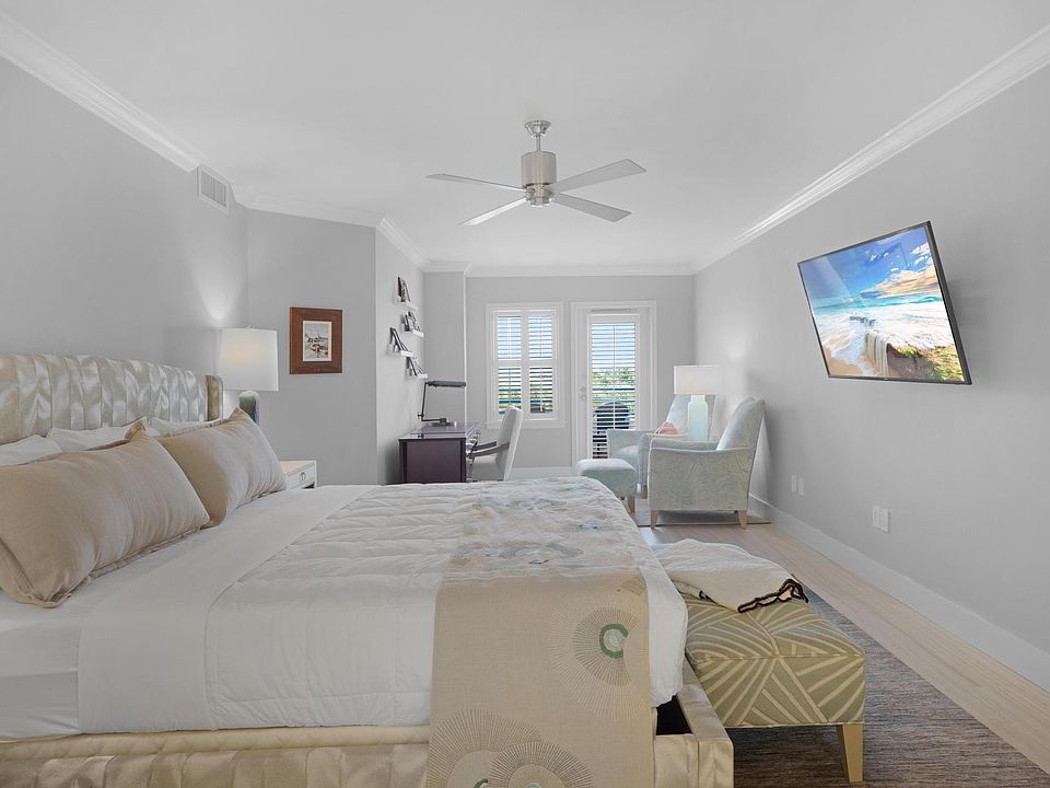 2nd image of 109 Front St APT 211