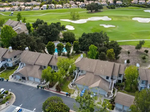 31 Oak Knls, Trabuco Canyon, CA 92679