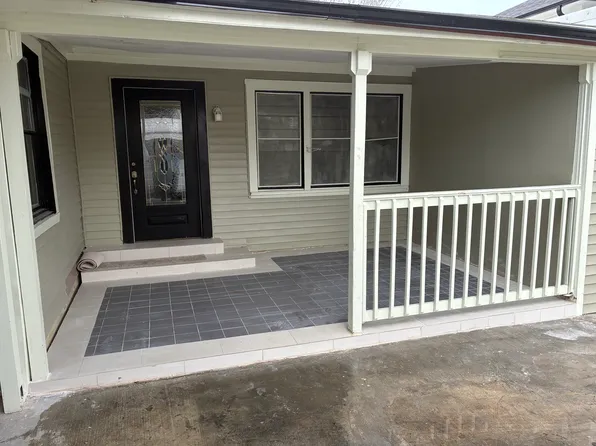 3919 Edison St #A, Houston, TX 77009