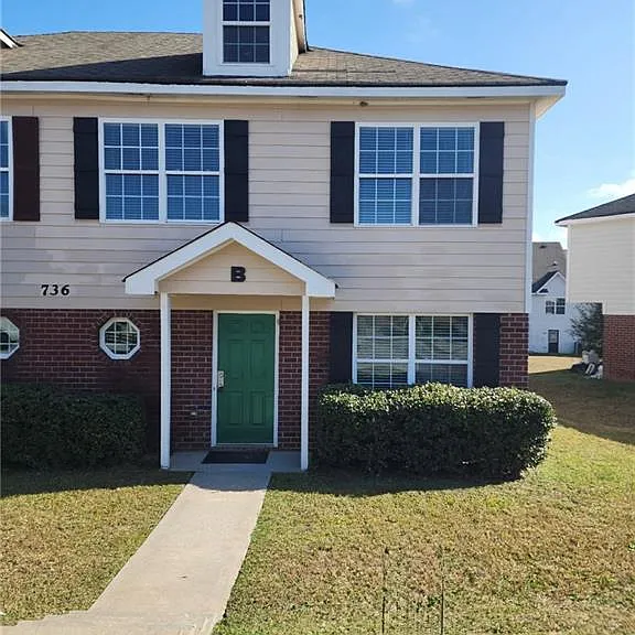 736 Wheel House Ln #B — Photo 1