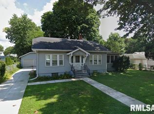 914 N Santa Fe Ave, Chillicothe, IL 61523