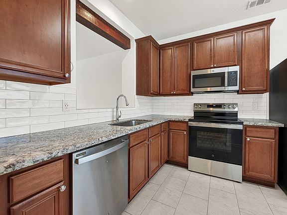 2nd image of 3105 Judge Holland Ln